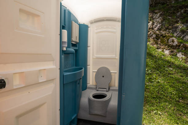 Best Porta potty delivery and setup  in Chico, WA
